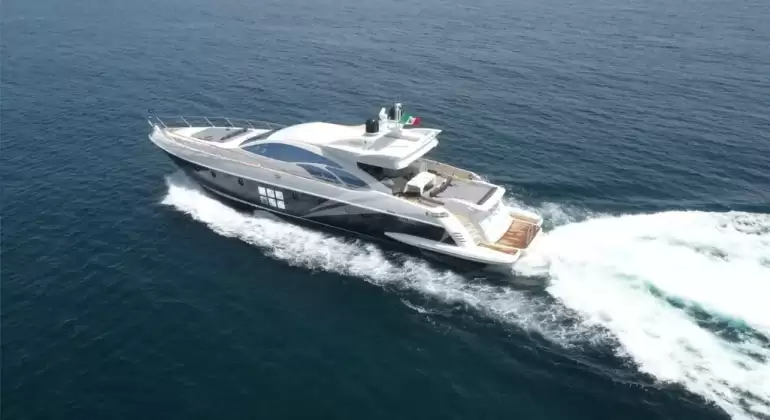 Azimut 86 Charter Porto Cervo | Luxury Yacht Sardinia