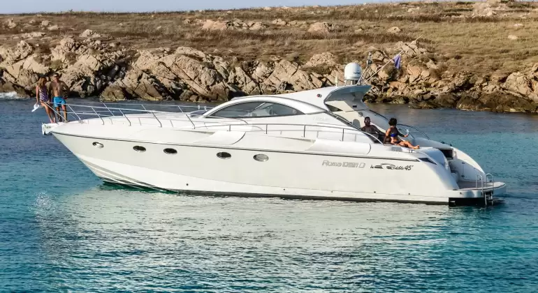 Rizzardi 45 Charter Porto Cervo | Luxury Yacht Sardinia